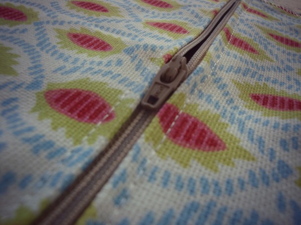 make a pouch