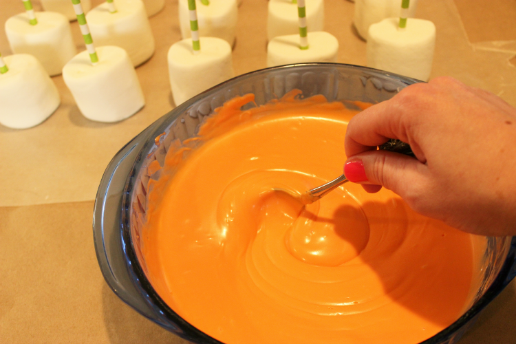Melt Orange Candy For Halloween Jack-O-Lantern Pops