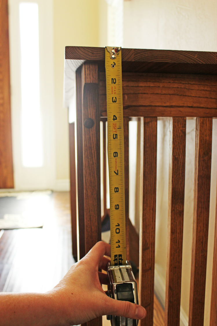 DIY Burlap Table Runner