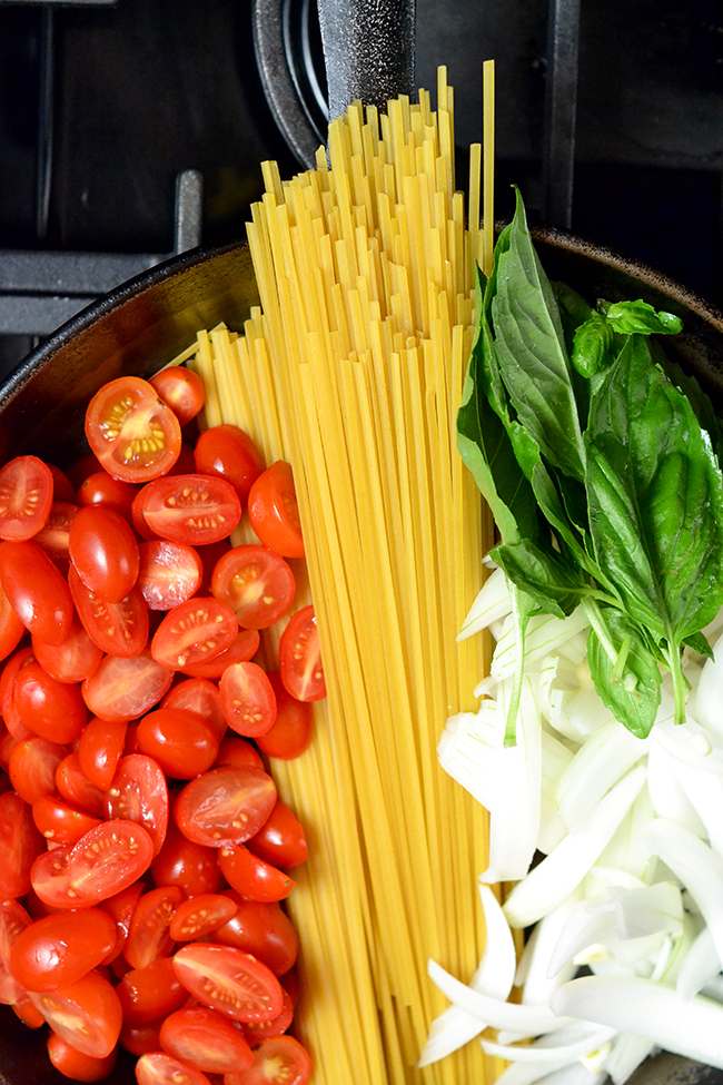 One Pot Pasta is the perfect quick and easy summer pasta recipe. You can easily adjust this recipe to include your favorite veggies. 