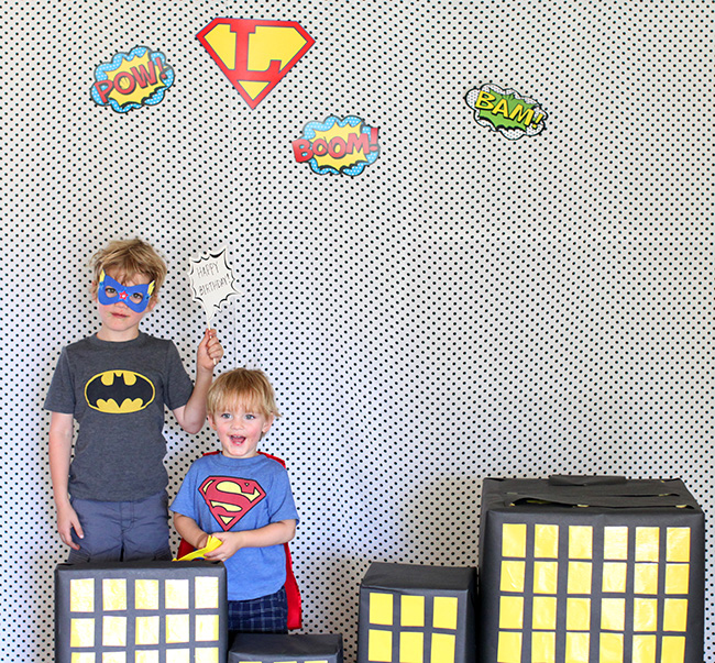 A Super Hero party needs bold colors and graphics so your kids can feel like they are in the middle of their favorite comic book. 