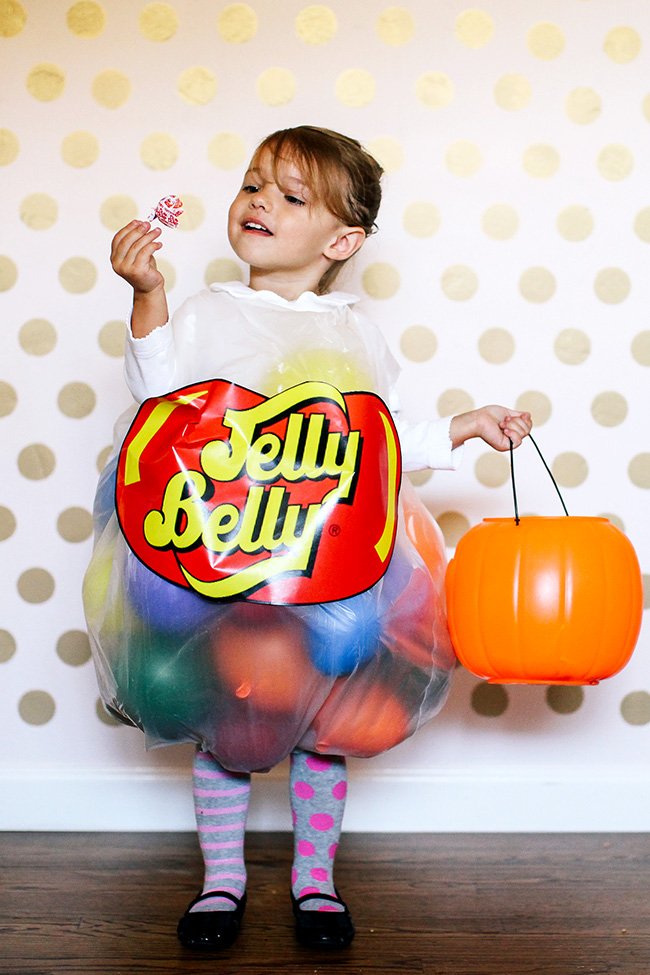 Everyone will be tickled at this adorable DIY Jelly Belly costume. It is the perfect look for your little one for Halloween.
