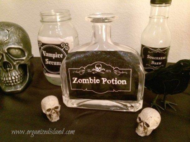 Make these quick and easy potion bottles to be used at a Spooky Witch Party
