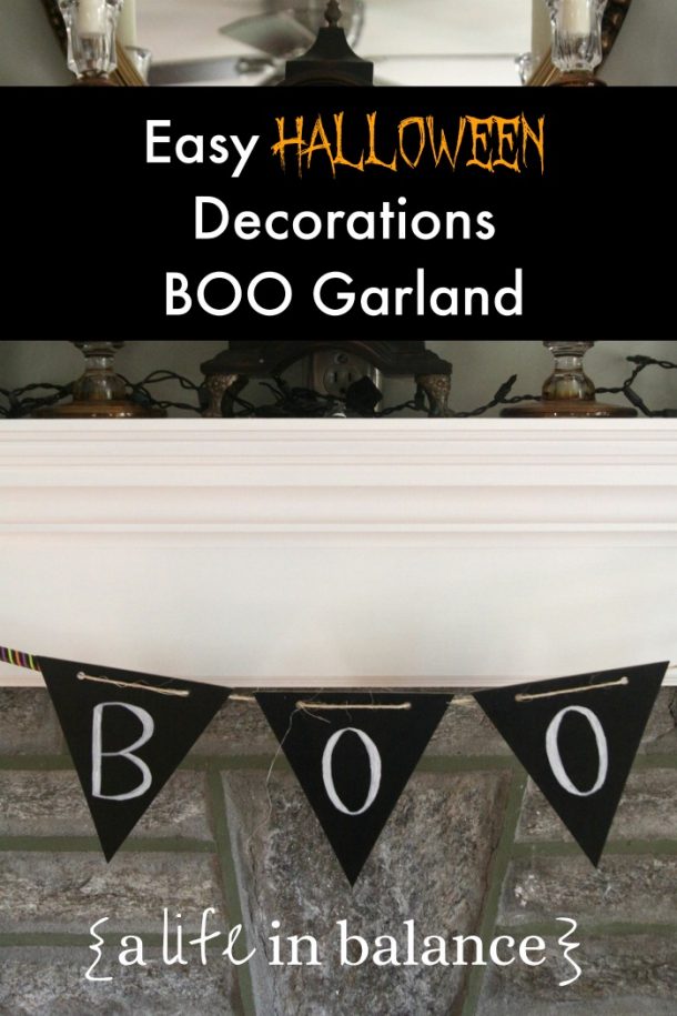 Make this cute garland for Halloween Decorations!