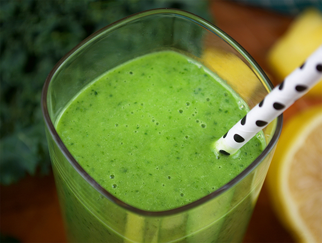 Energy Boosting Smoothie | Avocado Kale Smoothie With Pineapple 