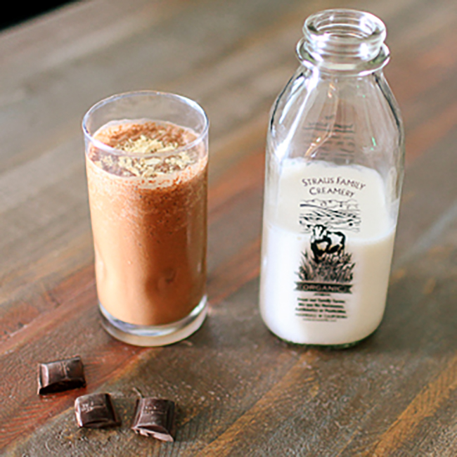 Get revved up with this combo of peanut butter, protein, and coffee! | Double Chocolate Peanut Butter Smoothie Recipe