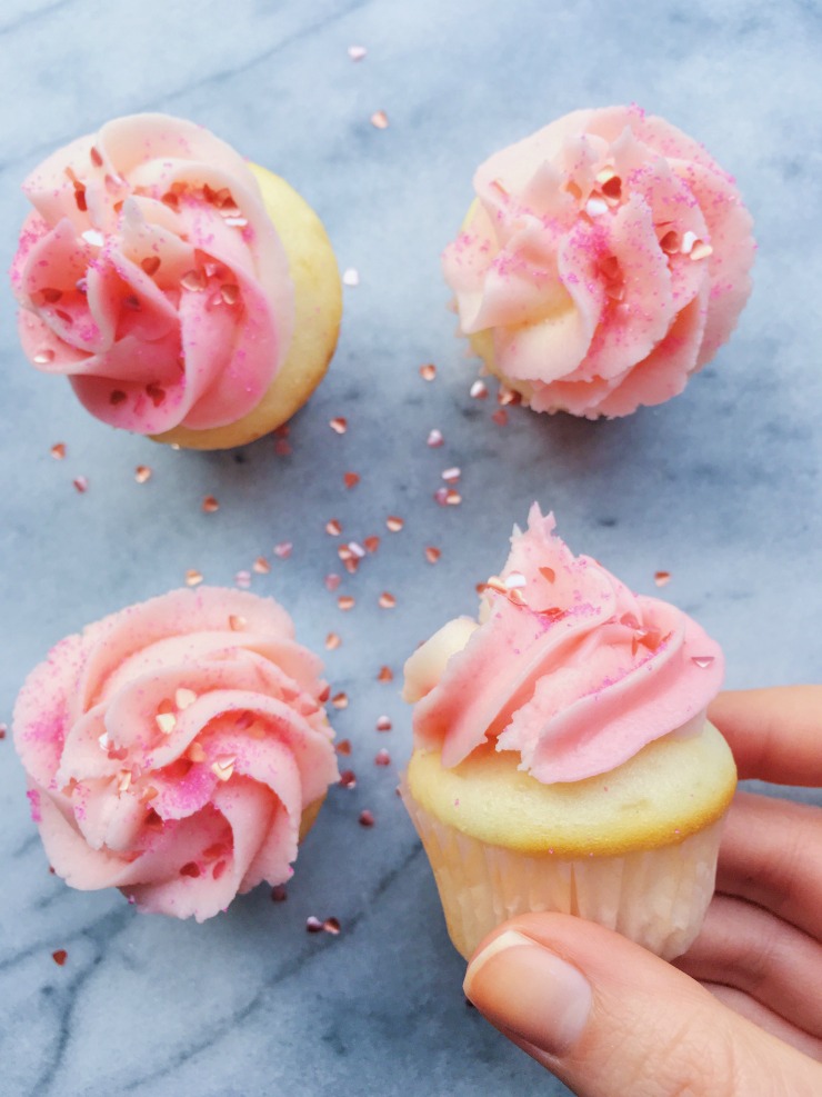 Pink champagne cupcakes are perfect for a party or shower.