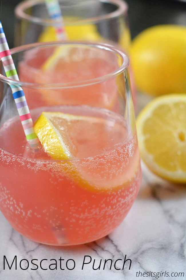 Pink Moscato Wine Punch | Try this recipe for your next brunch. It is perfect for summer entertaining. Delicious and easy to make punch recipe.
