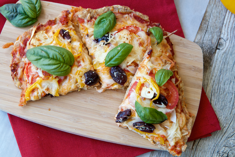 This delicious chicken recipe is a great spin on a new type of pizza!