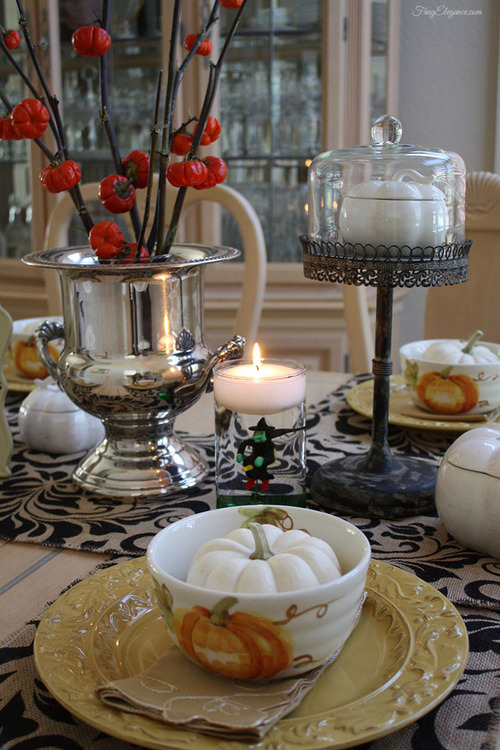 This cute table setting is perfect for a more refined set up guests!