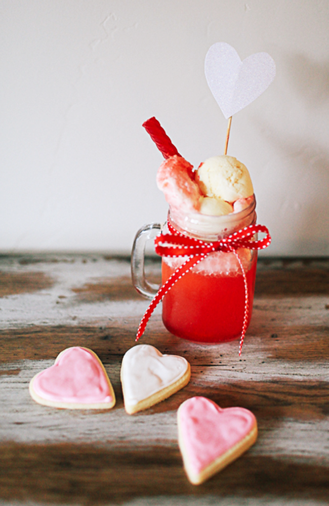 Cupid Float | Valentines Day Recipe | This is an easy to make treat your kids will love. 