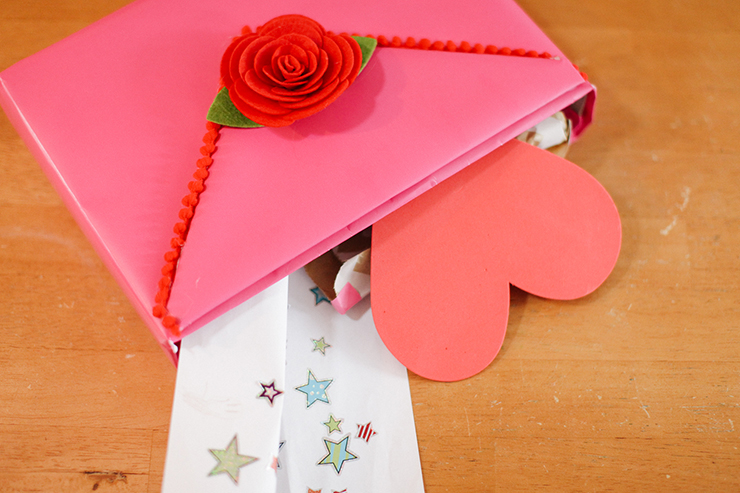Cereal boxes make these cute Valentine Day card holders!