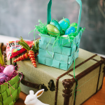 Making your own newspaper baskets is simple. Use this tutorial to create newspaper Easter baskets!