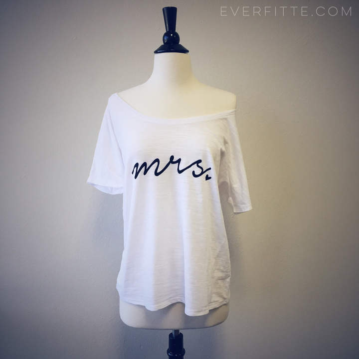 Mrs. Graphic T-shirt