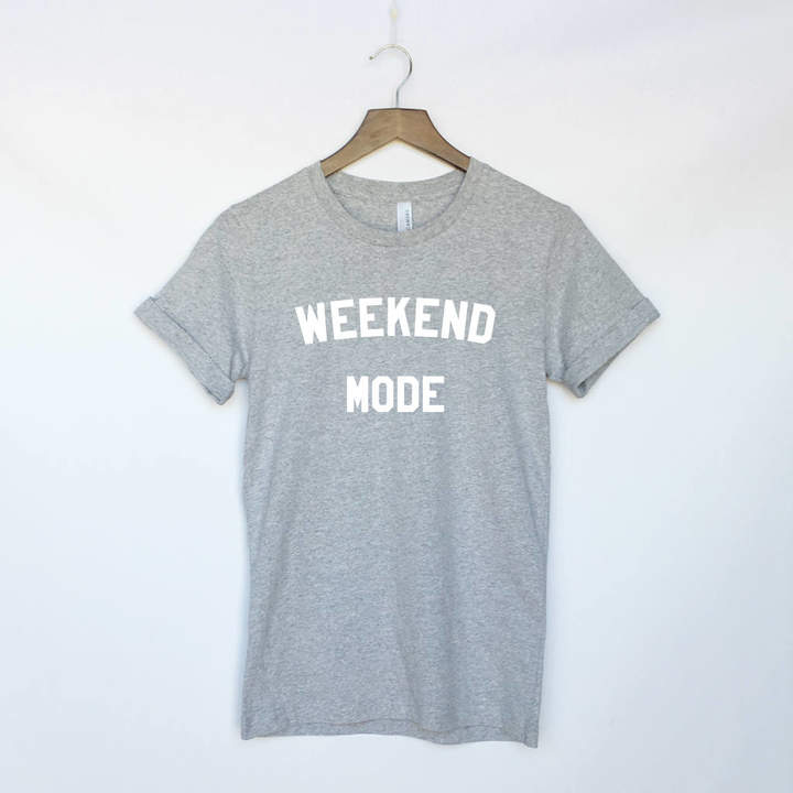 Weekend Mode Graphic T-Shirt