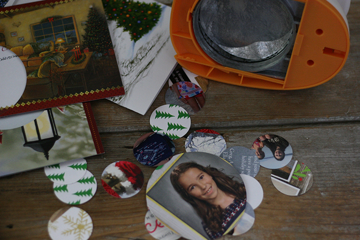 How to Turn Christmas Cards Into a Photo Garland