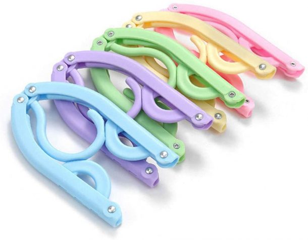 Travel hangers