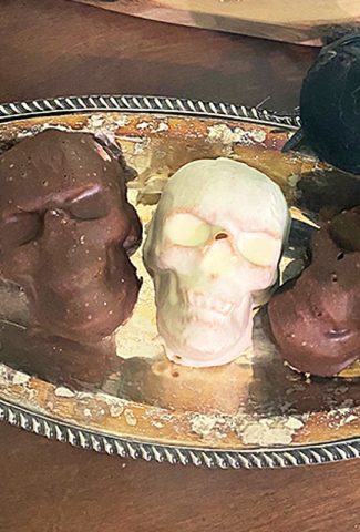 Halloween Skull Cakes
